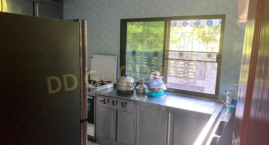 For sale 3 bed house in Chom Thong, Bangkok