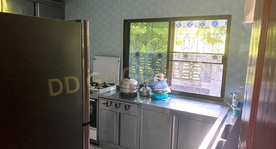 À vendre 3 chambres maison à Chom Thong, Bangkok