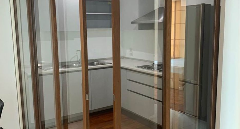 For rent and for sale 3 bedrooms condo in Khlong Toei, Bangkok