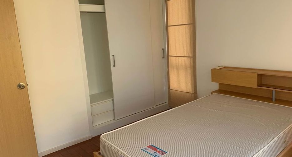 For rent and for sale 3 bedrooms condo in Khlong Toei, Bangkok