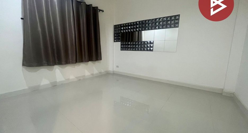For sale 2 Beds townhouse in Sattahip, Pattaya