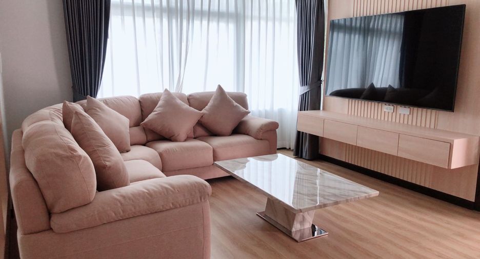 For sale 4 bed house in Bang Lamung, Chonburi