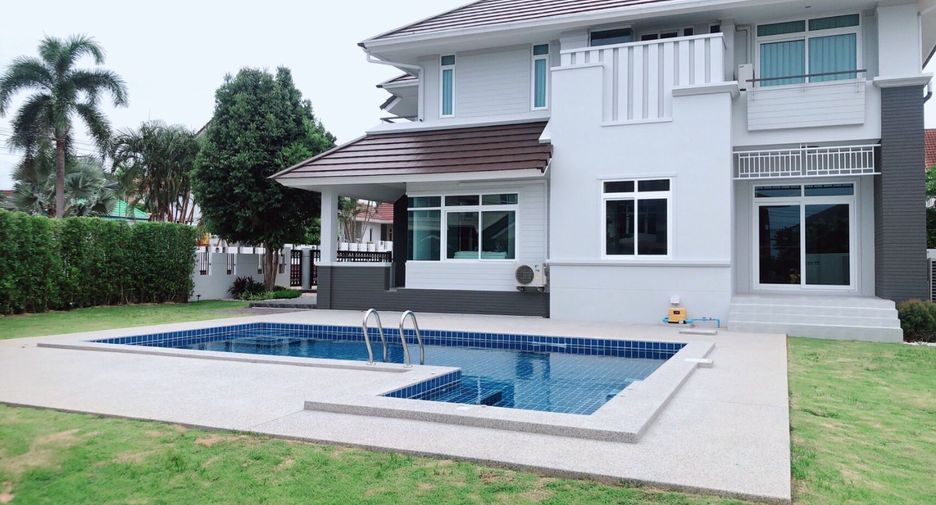 For sale 4 bed house in Bang Lamung, Chonburi