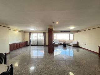 出租 3 卧室 公寓 在 Khlong Toei, 曼谷