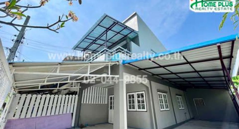 À vendre 2 chambres maison de ville à Bang Sao Thong, Samut Prakan