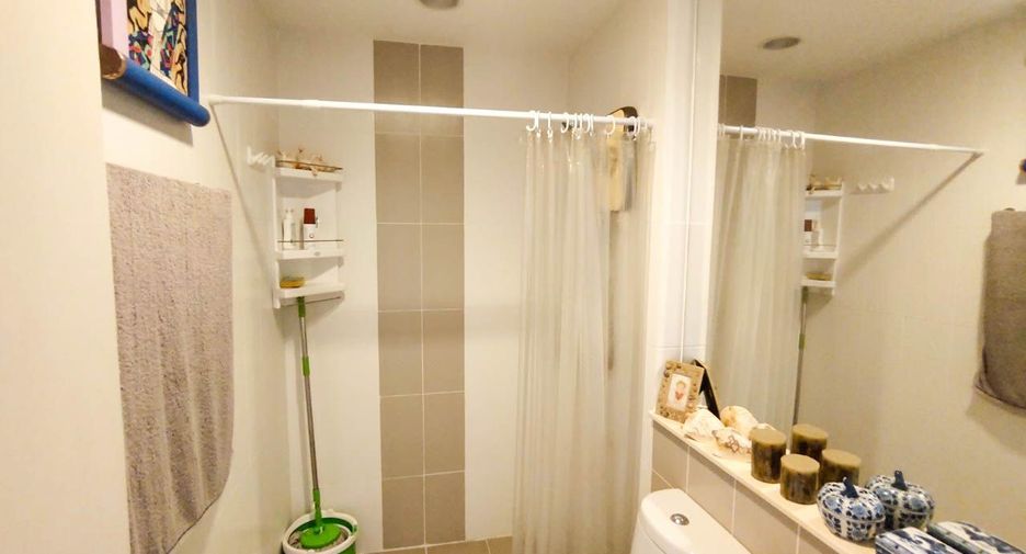 Reihenhaus zum Kauf mit 3 Zimmer in Phasi Charoen, Bangkok