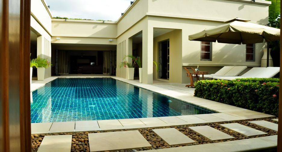 For sale 4 bedrooms villa in Thalang, Phuket