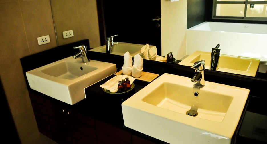 For sale 4 bedrooms villa in Thalang, Phuket
