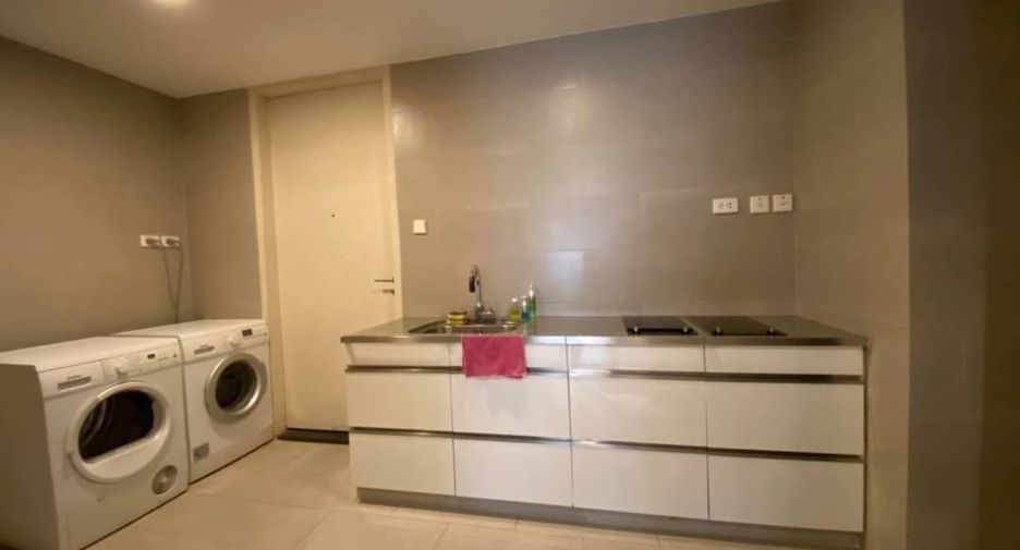 Wohnung zur Miete mit 3 Zimmer in Sathon, Bangkok