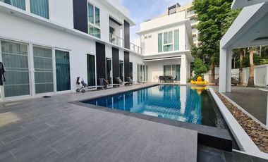 For sale 5 bedrooms house in Bang Lamung, Chonburi