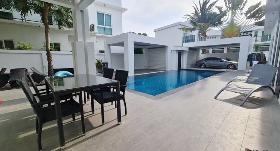 For sale 5 bedrooms house in Bang Lamung, Chonburi