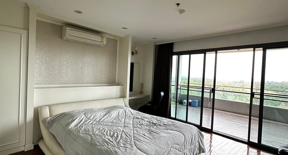 For sale 3 bed condo in Mae Rim, Chiang Mai