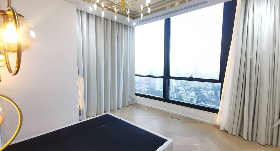 Condo en venta de 3 habitaciones en Khlong Toei, Bangkok