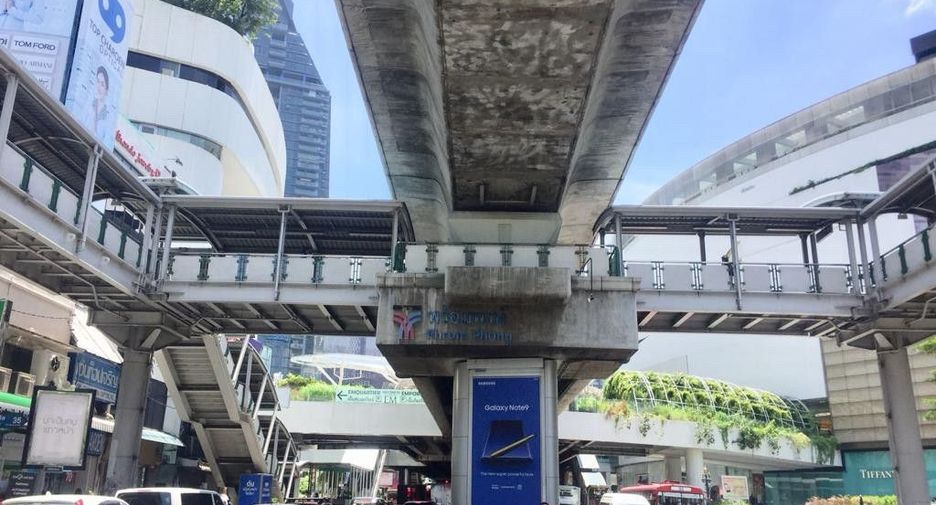 出售 土地 在 Khlong Toei, 曼谷