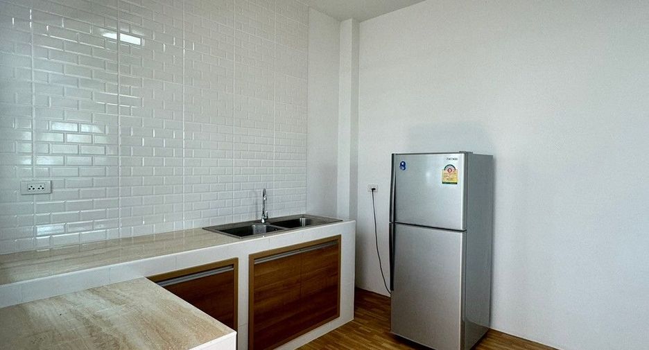 For rent 3 bedrooms house in Doi Saket, Chiang Mai