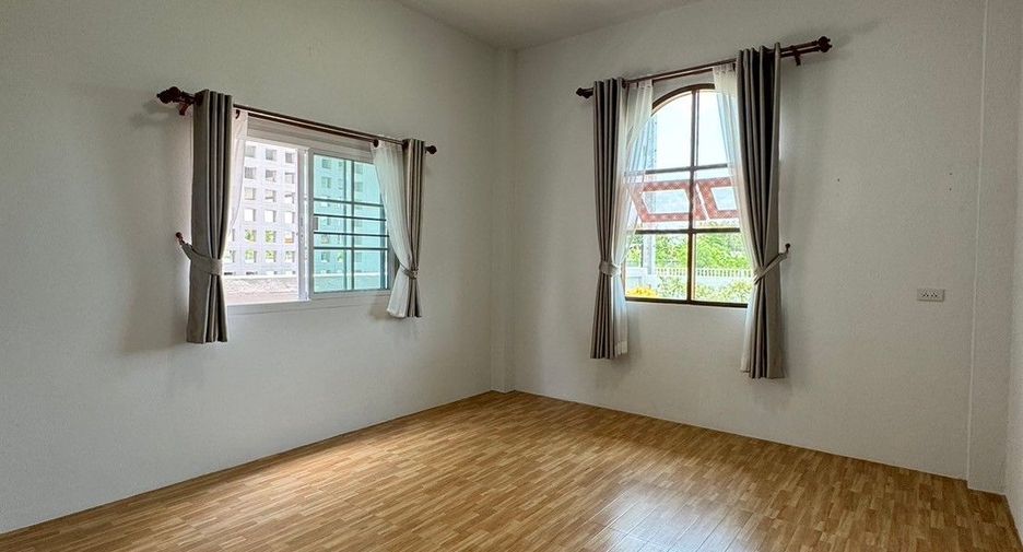 For rent 3 bedrooms house in Doi Saket, Chiang Mai