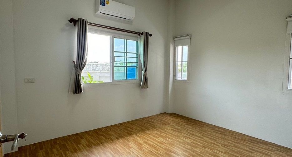 For rent 3 bedrooms house in Doi Saket, Chiang Mai