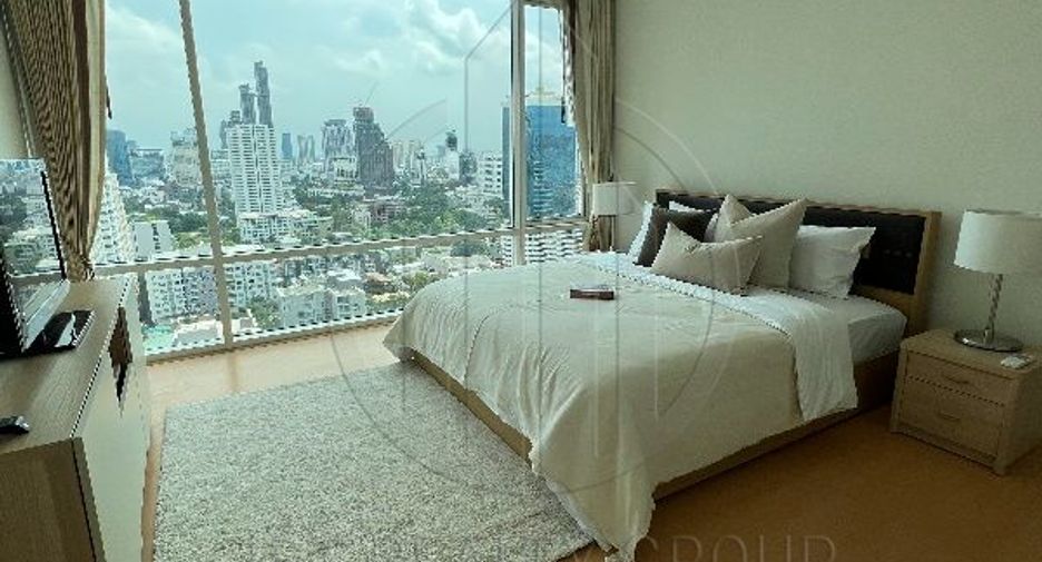 For rent 2 ベッドルーム condo in Khlong Toei, Bangkok