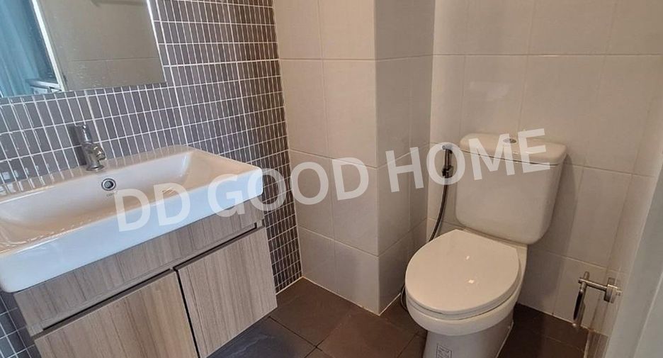 For sale 1 bed condo in Khlong Luang, Pathum Thani