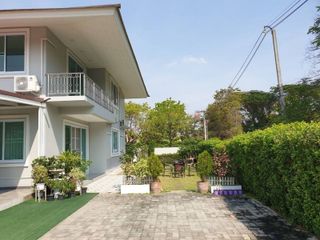 For sale 8 Beds house in Mueang Chiang Mai, Chiang Mai