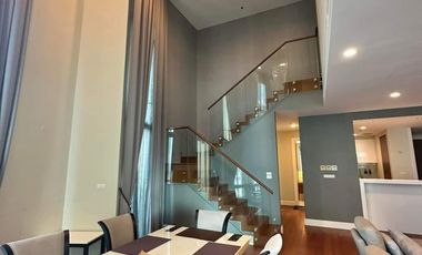 For rent 3 bedrooms condo in Khlong Toei, Bangkok