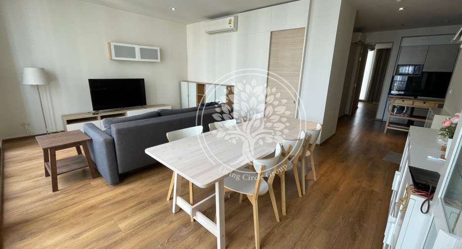 For rent 2 bedrooms condo in Khlong Toei, Bangkok