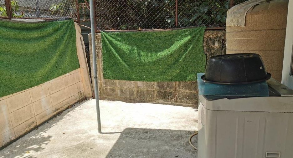 出租 2 卧室 联排别墅 在 Pathum Wan, 曼谷