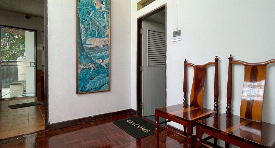 Casa adosada en alquiler de 2 habitaciones en Pathum Wan, Bangkok