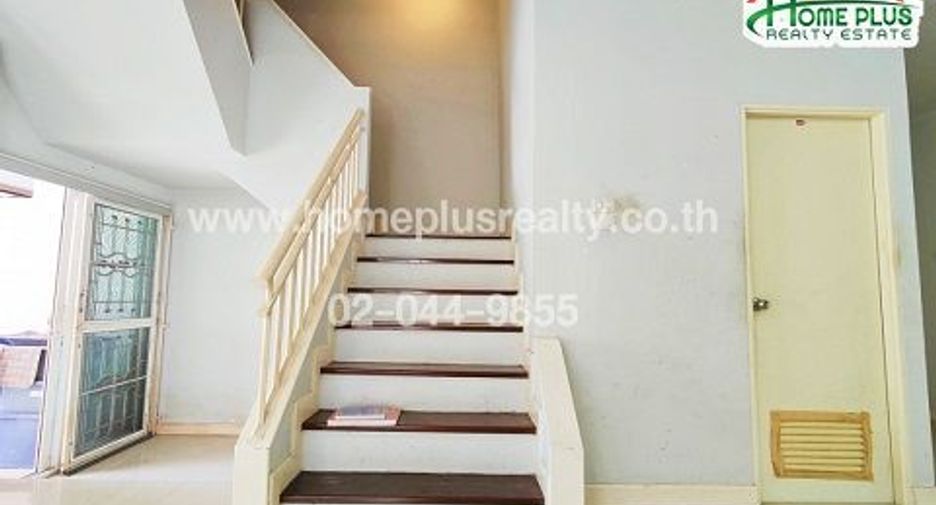 Reihenhaus zum Kauf mit 3 Zimmer in Lam Luk Ka, Pathum Thani
