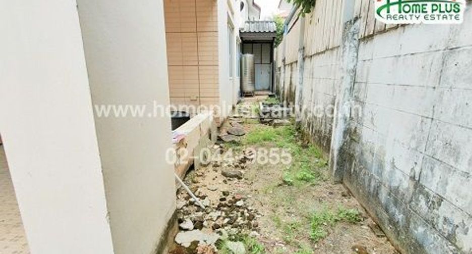 Reihenhaus zum Kauf mit 3 Zimmer in Lam Luk Ka, Pathum Thani