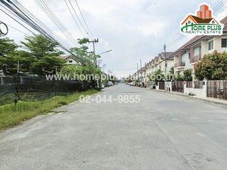 出售 3 卧室 联排别墅 在 Lam Luk Ka, Pathum Thani