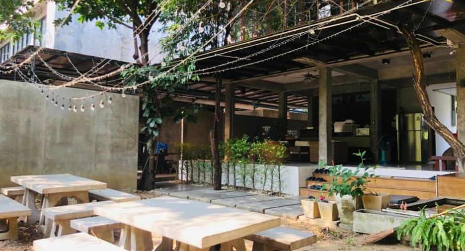 For rent office in Lat Phrao, Bangkok