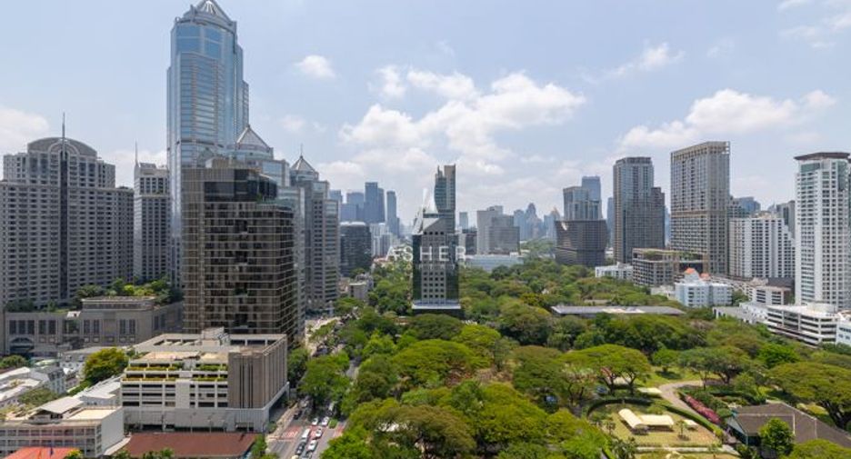 For rent そして for sale 2 ベッドルーム condo in Pathum Wan, Bangkok