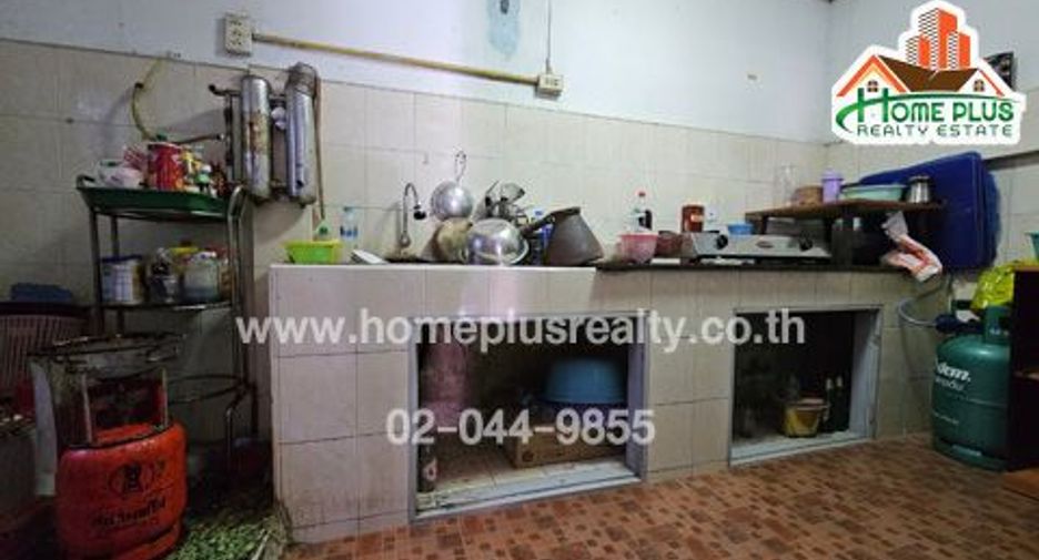 For sale 3 bedrooms townhouse in Mueang Chachoengsao, Chachoengsao