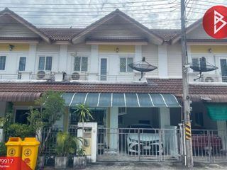 For sale 4 Beds townhouse in Mueang Nakhon Si Thammarat, Nakhon Si Thammarat
