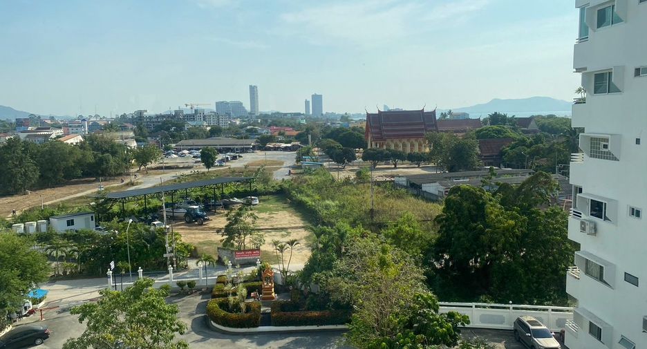 For rent そして for sale studio condo in Na Jomtien, Pattaya