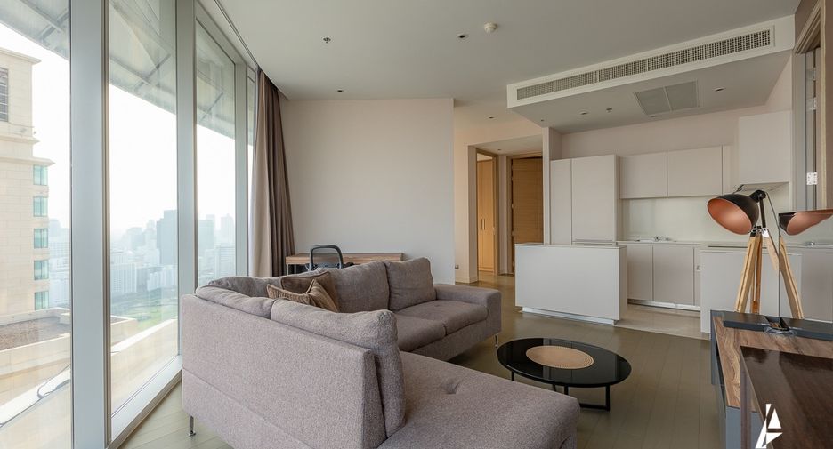 À louer 2 chambres condo à Pathum Wan, Bangkok