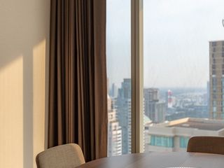 À louer 2 chambres condo à Pathum Wan, Bangkok