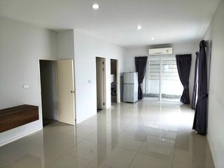 For rent そして for sale 3 Beds house in Prawet, Bangkok