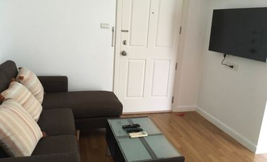 À louer et à vendre 1 chambre condo à Huai Khwang, Bangkok