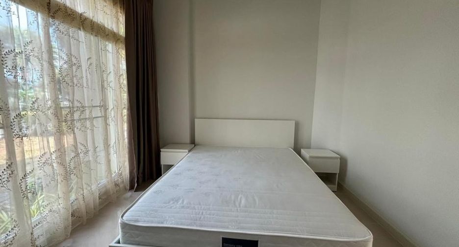 For rent 5 bedrooms house in Lat Krabang, Bangkok