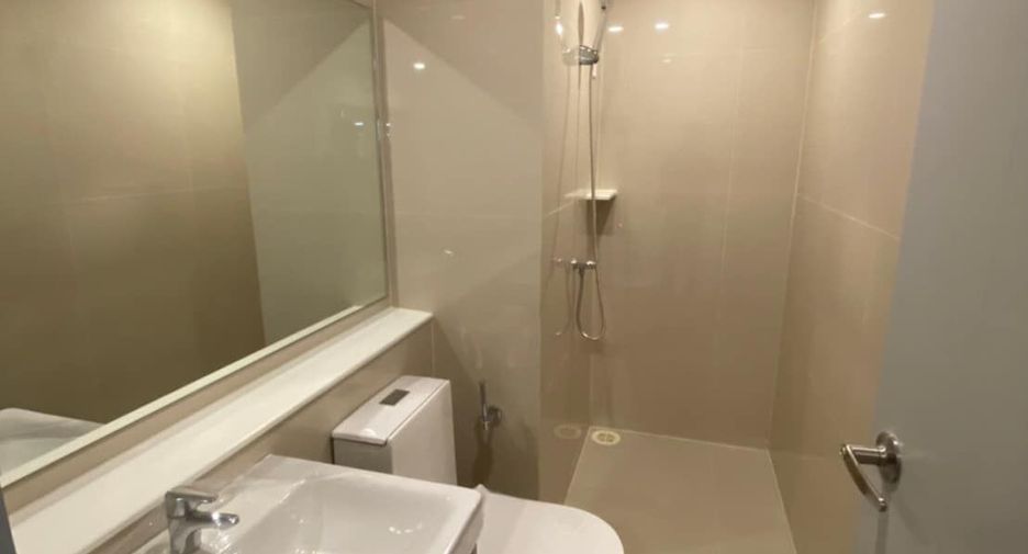 Apartamento en alquiler de 2 habitaciones en Din Daeng, Bangkok