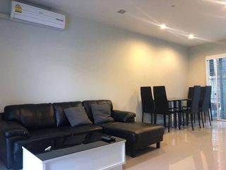 For rent 3 bedrooms townhouse in Mueang Chiang Mai, Chiang Mai