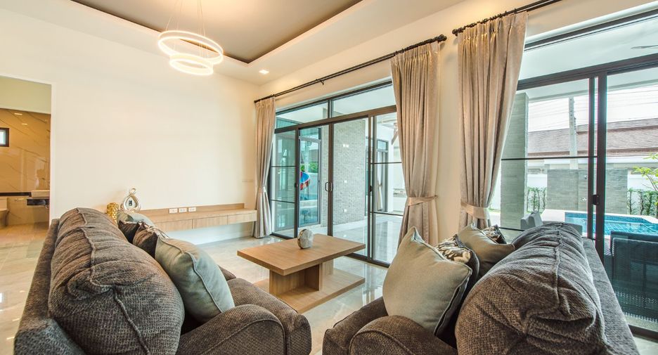 Villa zum Kauf mit 4 Zimmer in Cha Am, Phetchaburi