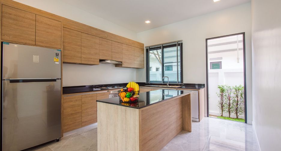 Villa zum Kauf mit 4 Zimmer in Cha Am, Phetchaburi