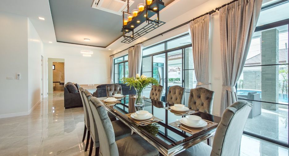 Villa zum Kauf mit 4 Zimmer in Cha Am, Phetchaburi