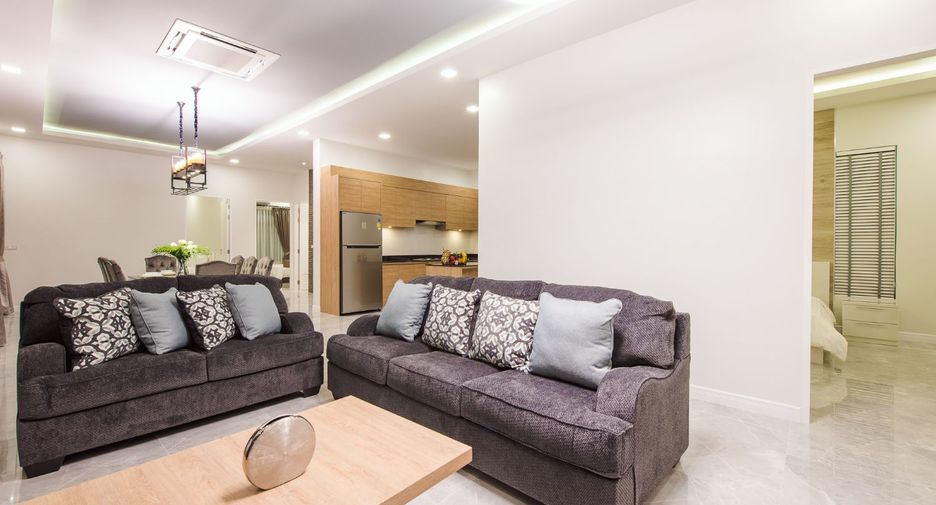 Villa zum Kauf mit 4 Zimmer in Cha Am, Phetchaburi