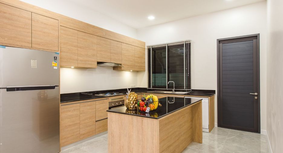 Villa zum Kauf mit 4 Zimmer in Cha Am, Phetchaburi