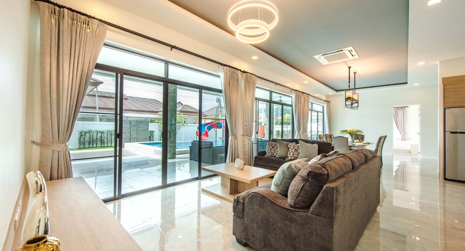 Villa zum Kauf mit 4 Zimmer in Cha Am, Phetchaburi