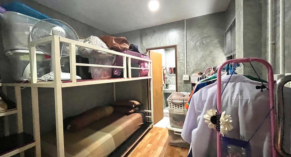 Gewerbefläche zum Kauf mit 10 Zimmer in Mueang Krabi, Krabi